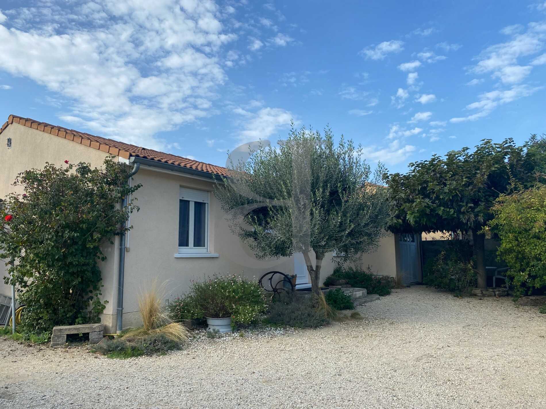 Huis in Valreas, Provence-Alpes-Côte d'Azur 11177178