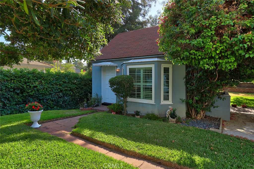 Dom w South Pasadena, California 11177195