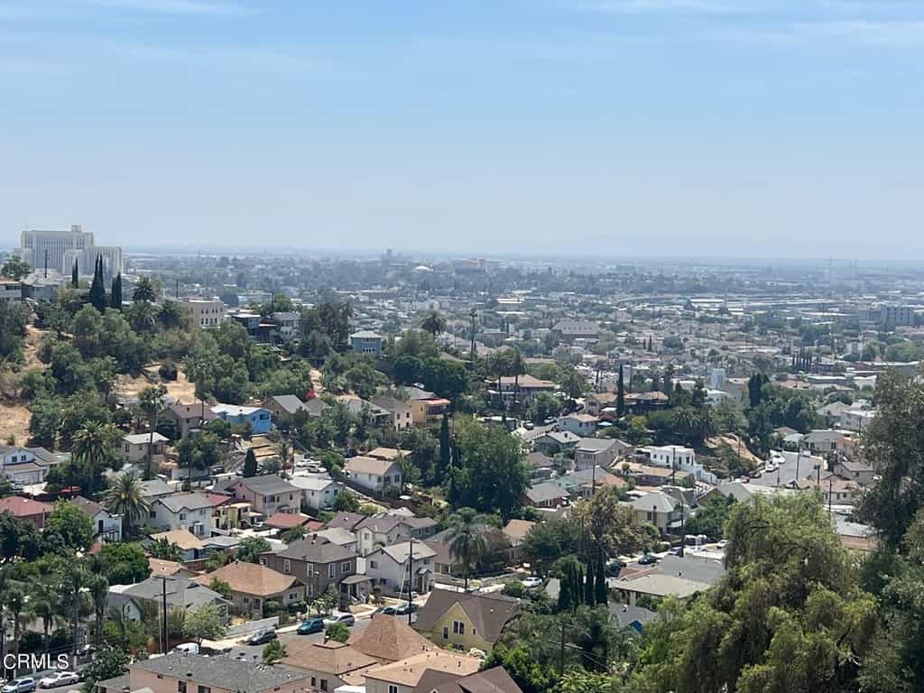 Tanah dalam Los Angeles, California 11177382