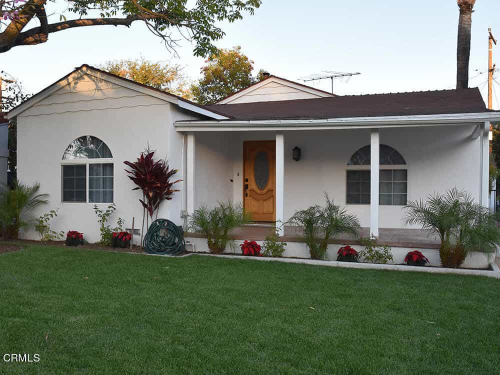 House in Aurant, California 11177458