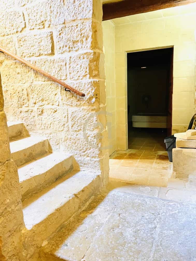 casa no Għasri,  11178012