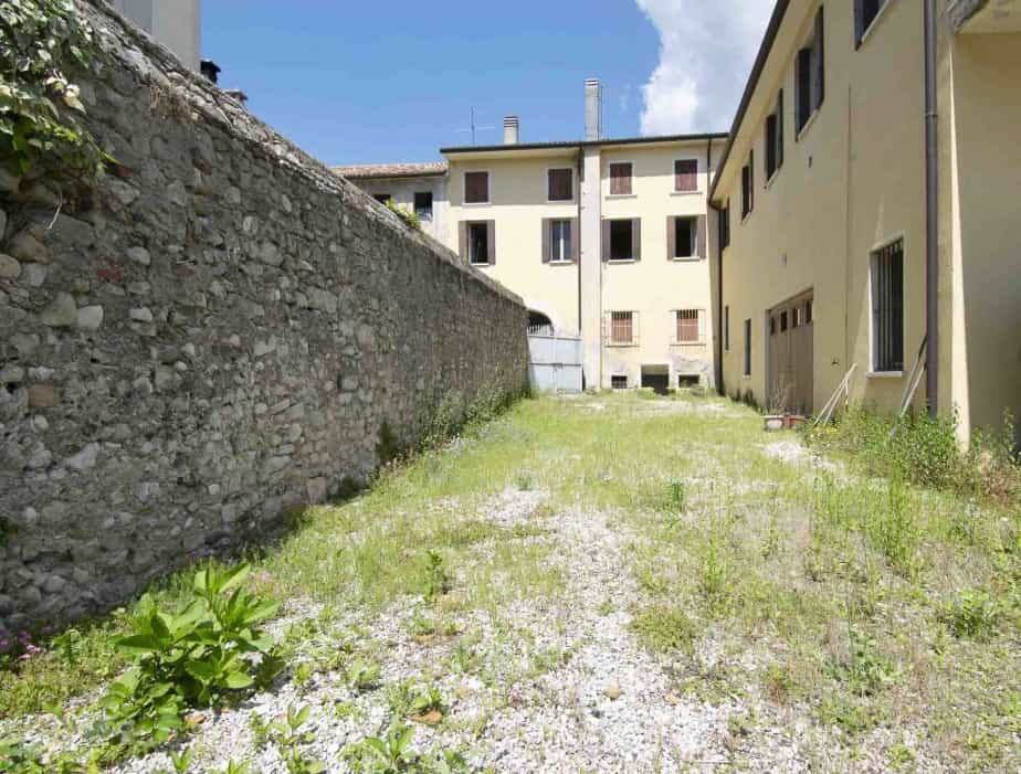House in Vittorio Veneto, Veneto 11178483