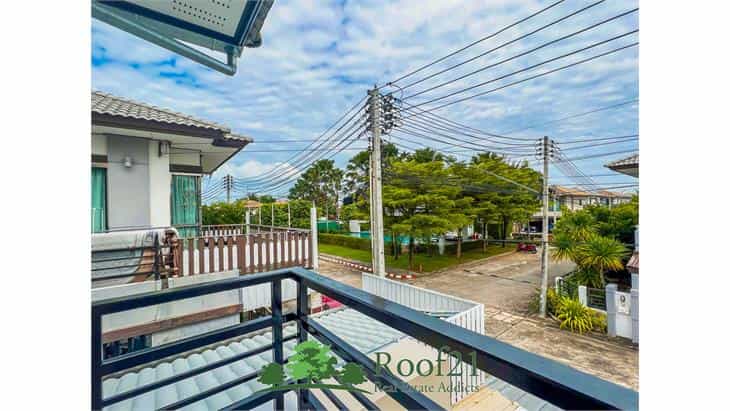 casa en Tambon Nikhom Phatthana, Chang Wat Rayong 11178693
