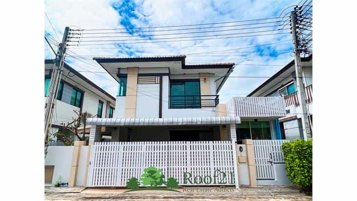 Huis in Nichom Phattana, Rayong 11178693