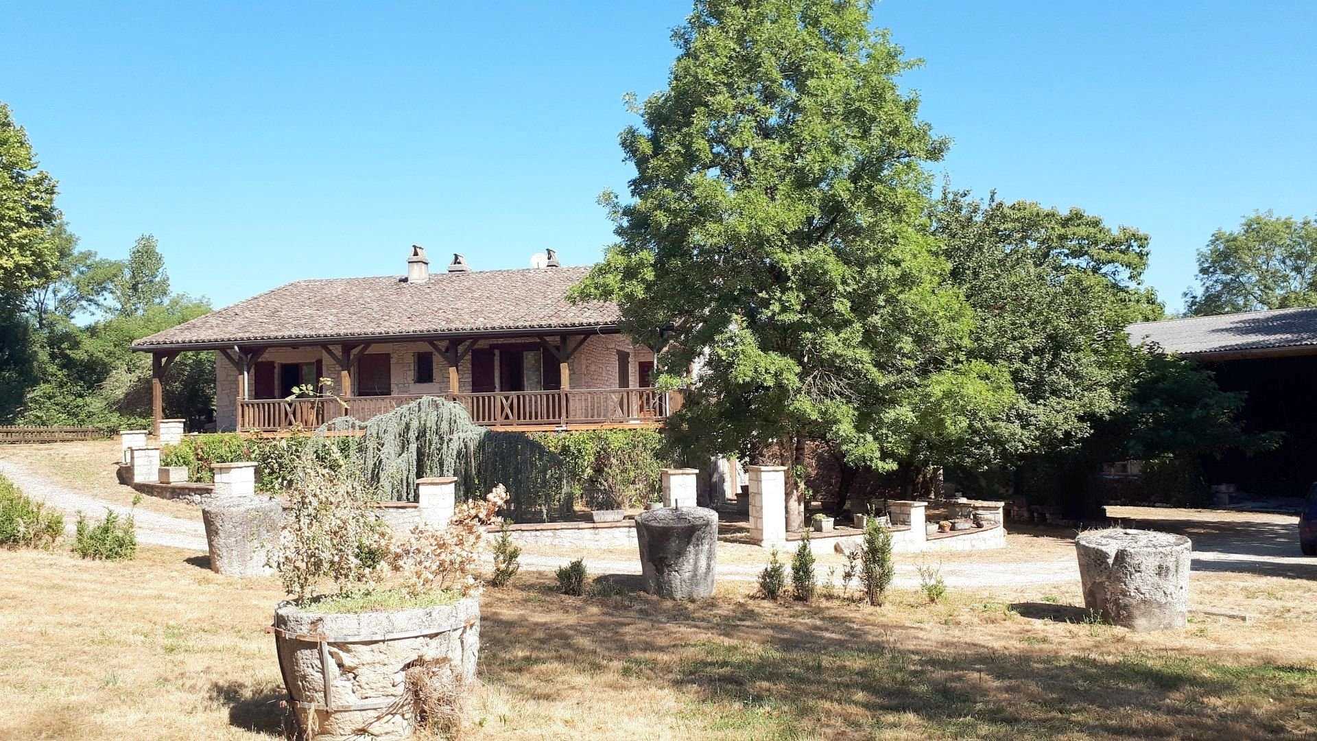 House in Montaigu-de-Quercy, Occitanie 11178873