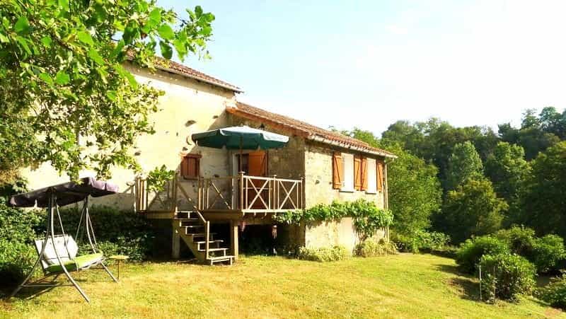 House in Bussiere-Poitevine, Nouvelle-Aquitaine 11178890