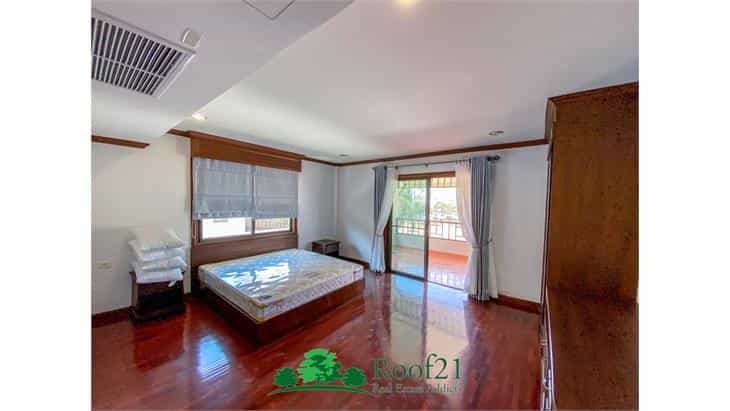 Huis in Pattaya City, Chon Buri 11178926