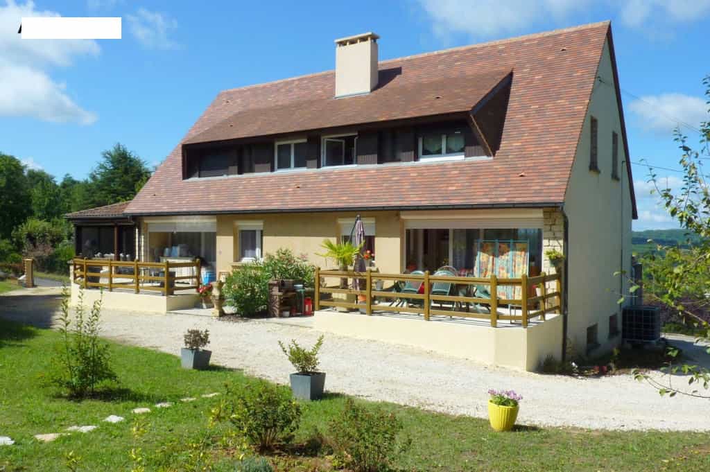 House in Vitrac, Nouvelle-Aquitaine 11178987