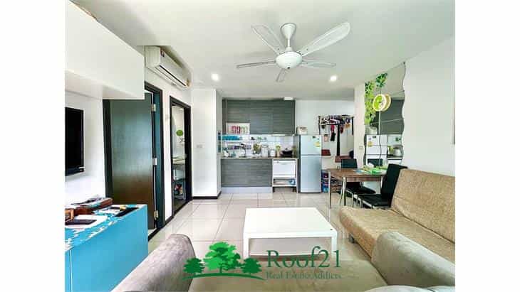 Condominium in Tambon Nikhom Phatthana, Chang Wat Rayong 11179083