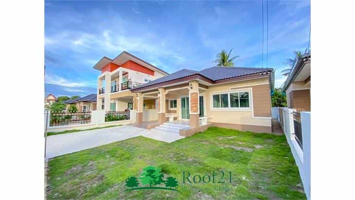 House in Nikhom Phattana, Rayong 11179252