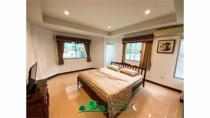 House in Nikhom Phattana, Rayong 11179426