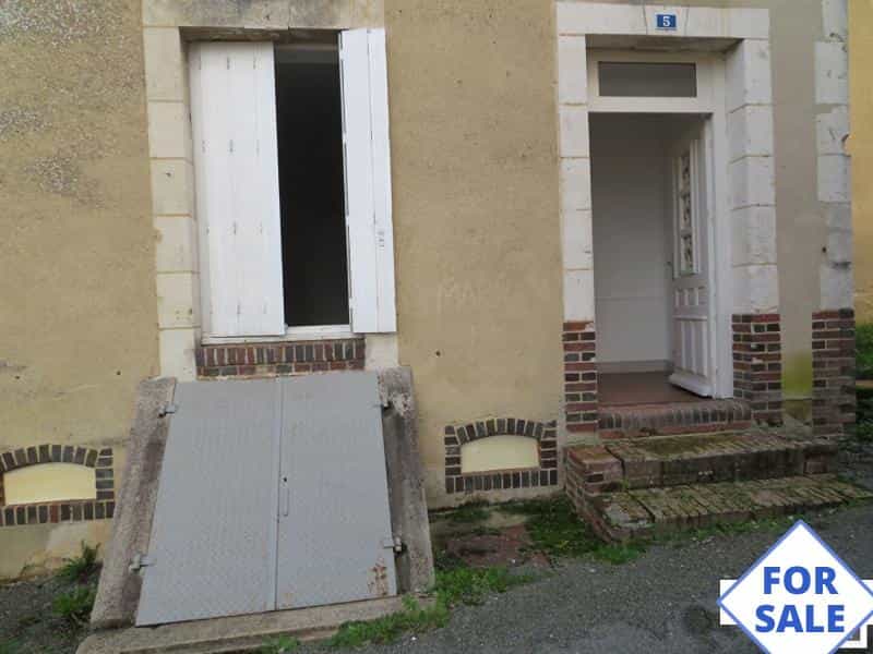 House in La Chapelle-Montligeon, Normandie 11179668