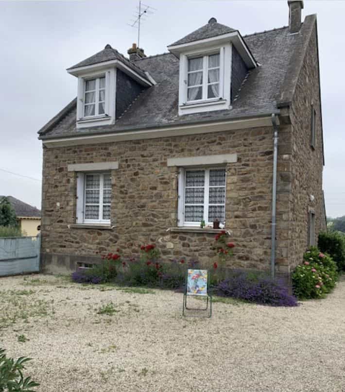 Rumah di Ambrières-les-Vallées, Pays de la Loire 11179789