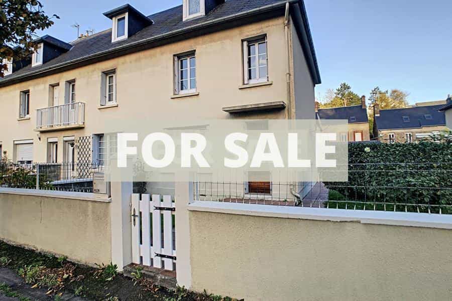 House in Coutances, Normandie 11179823