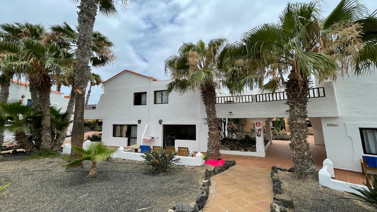 Condominium in La Oliva, Canarische eilanden 11179890