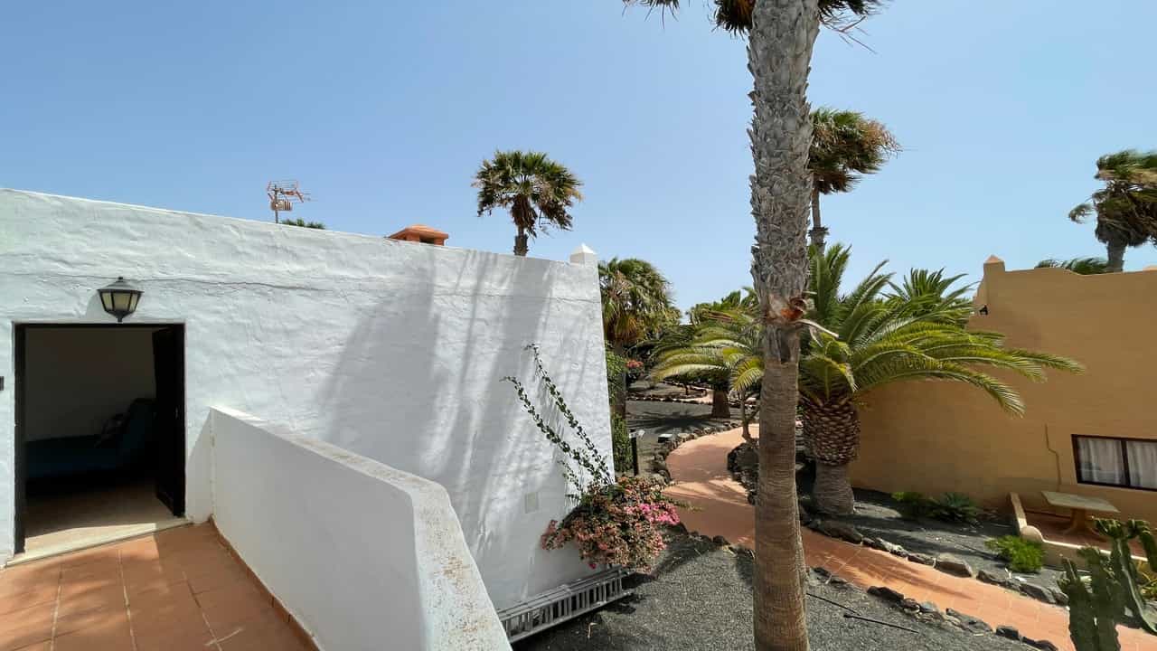 Condominium in La Oliva, Canarische eilanden 11179890