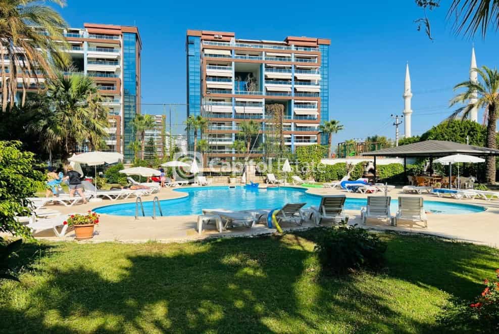 Condominium in Alanya, Antalya 11180400