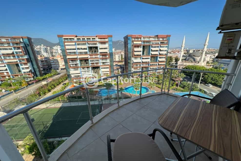 Condominium dans , Antalya 11180400