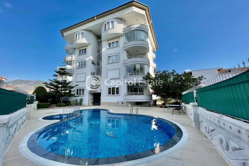 Condominium in Kestel, Antalya 11180404