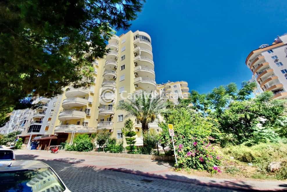 Condominium in Kestel, Antalya 11180405