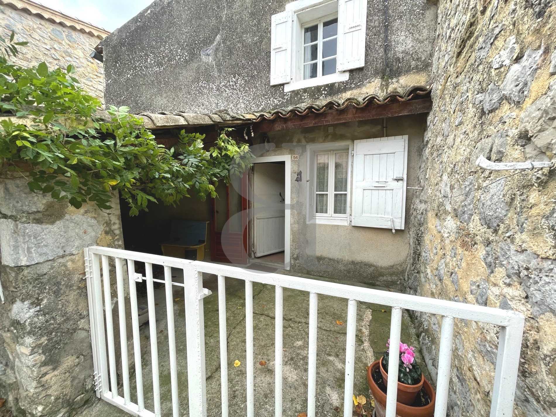 Rumah di Buis-les-Baronnies, Auvergne-Rhone-Alpes 11180505