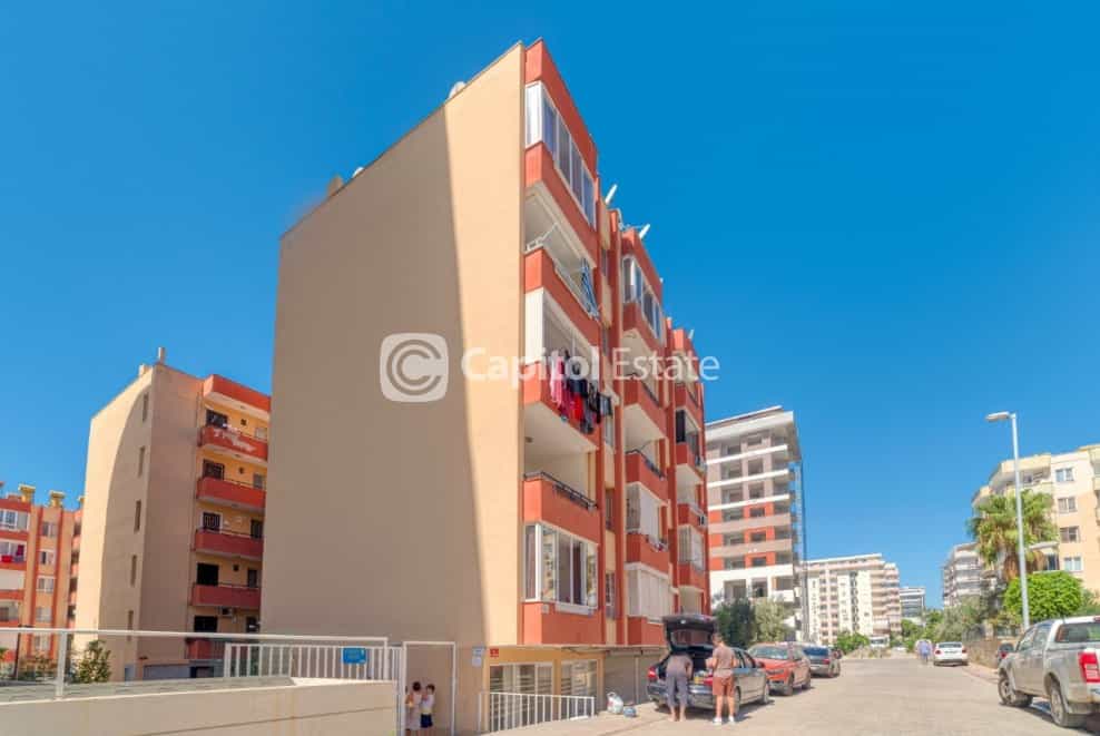 Condominium in Kestel, Antalya 11180552