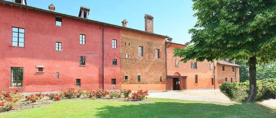 Condominio en Corte dei Cortesi, Lombardía 11180616
