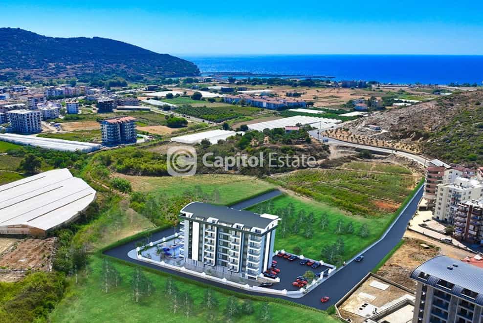 Condominium in Gazipasa, Antalya 11180631