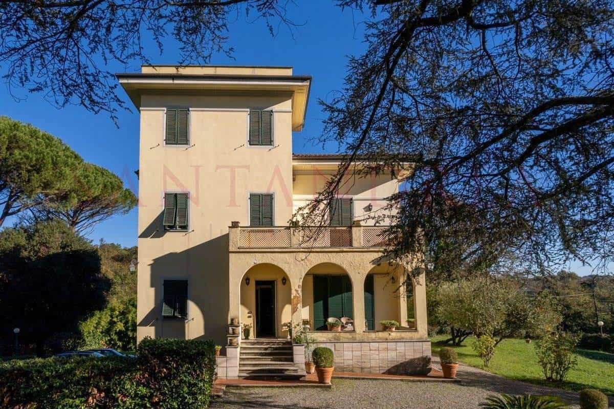 casa no Luca, Toscana 11180692