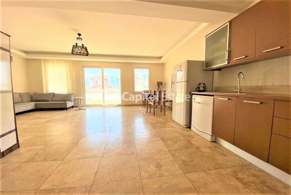 Condominium in Alanya, Antalya 11180739