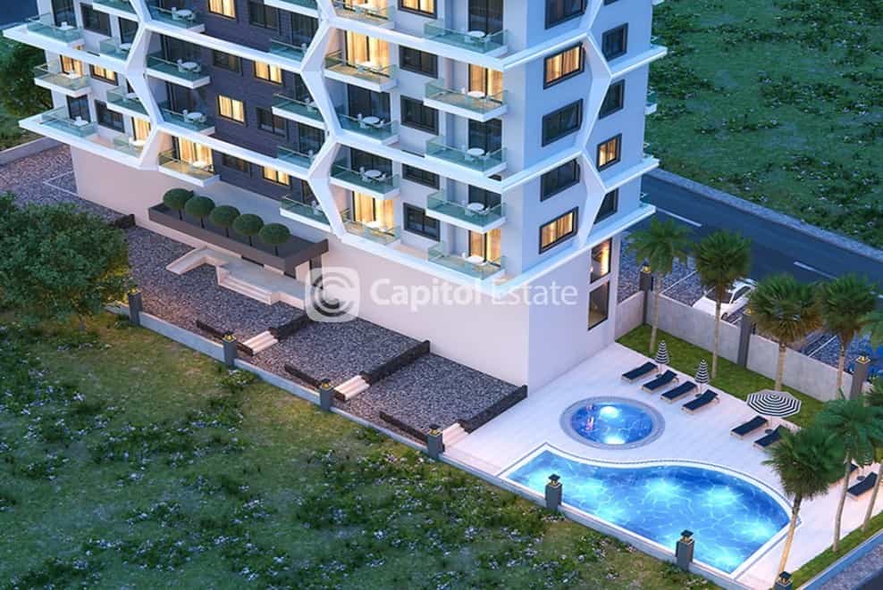 Condominium in Mahmutlar, Antalya 11180858