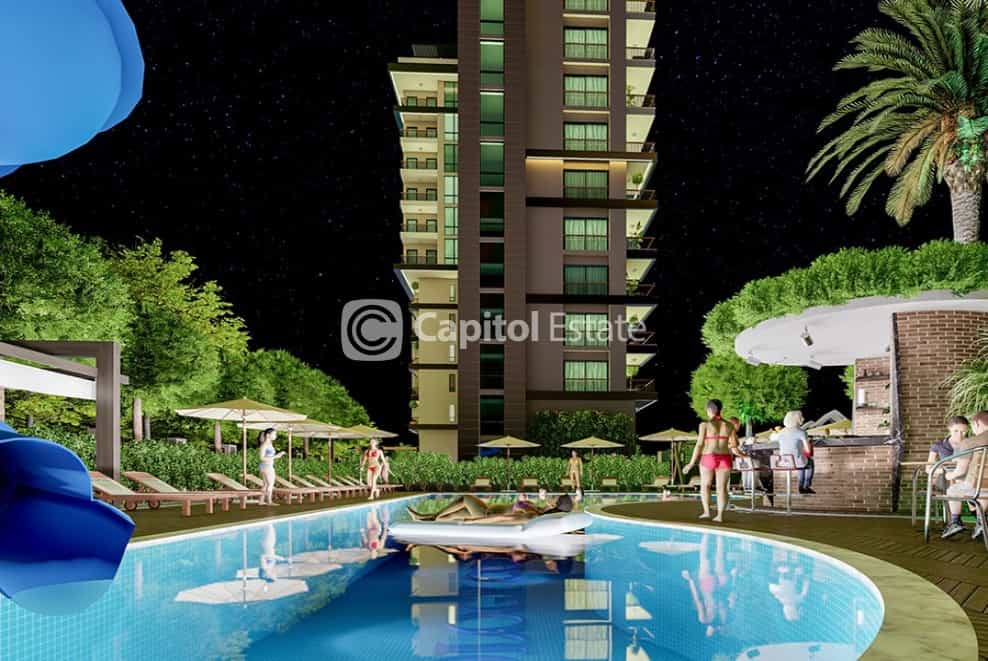 Condominium in Mahmutlar, Antalya 11180861