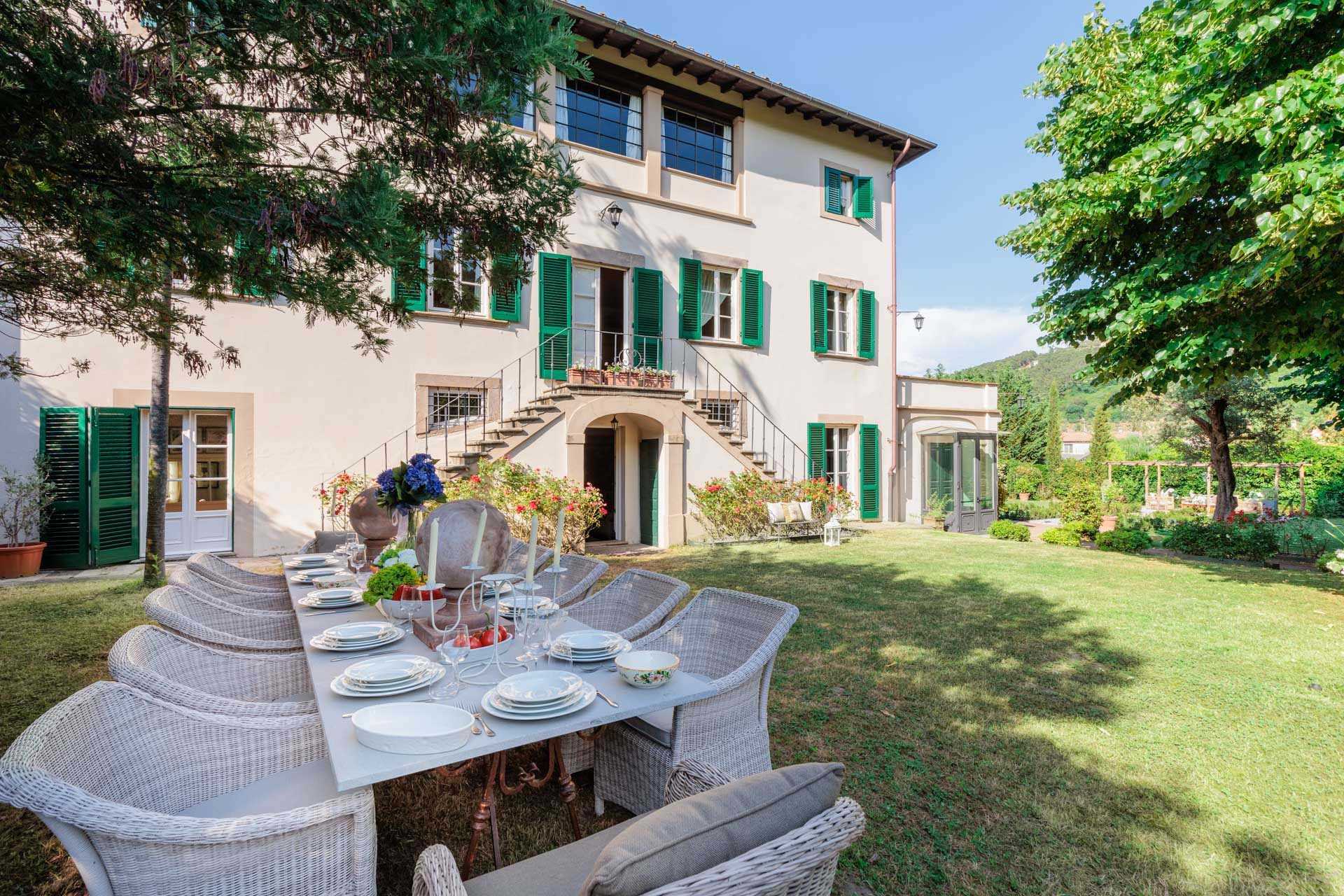 Rumah di Lucca, Toscana 11180918