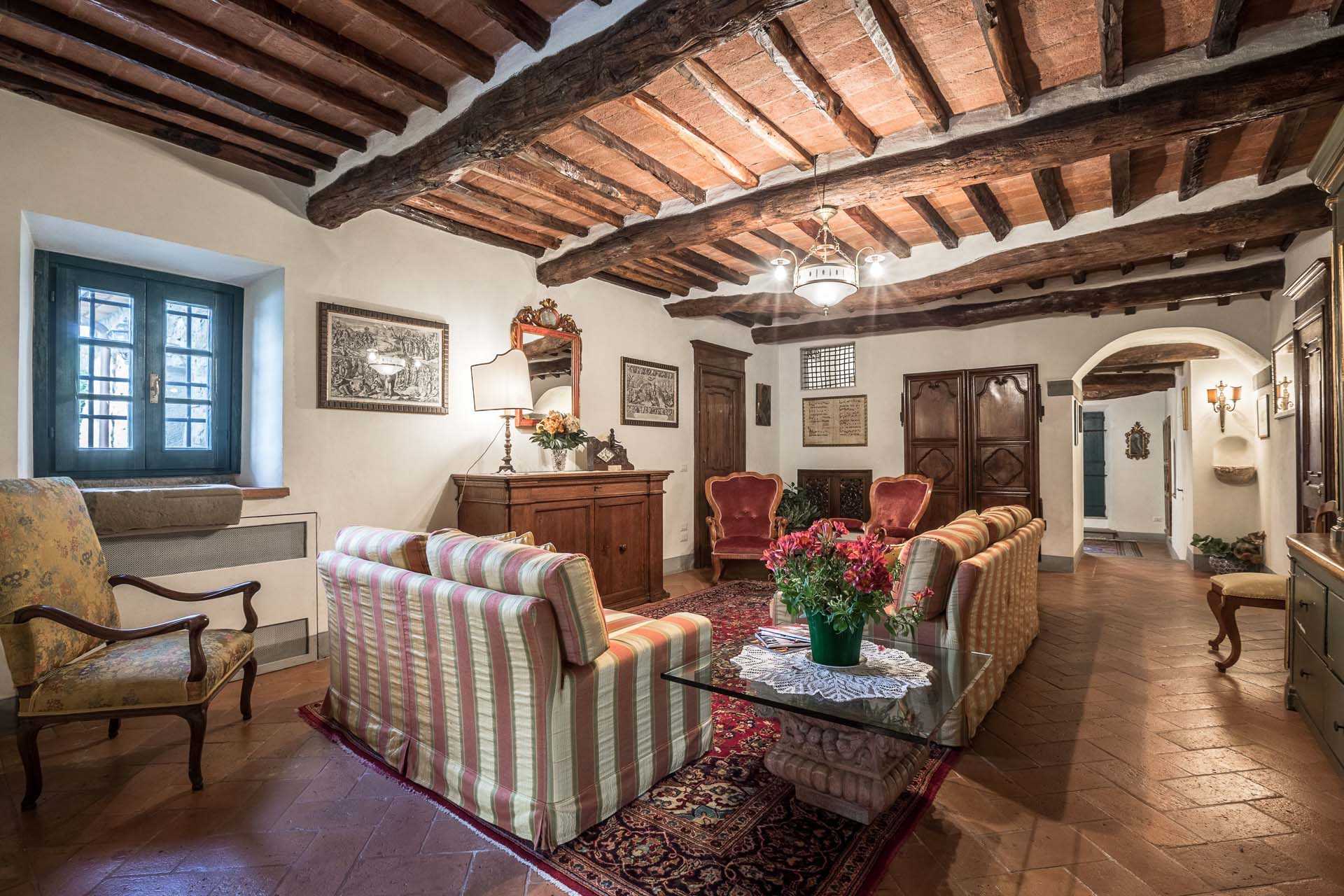 Talo sisään Pistoia, Toscana 11180923