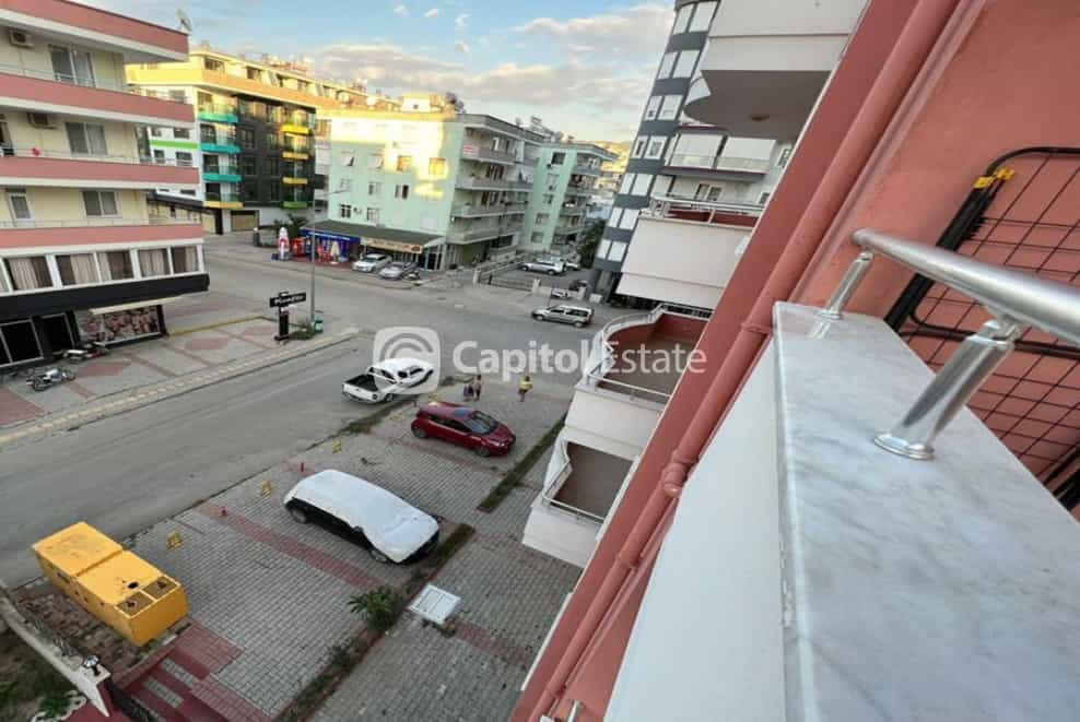 Condominium in Mahmutlar, Antalya 11181099