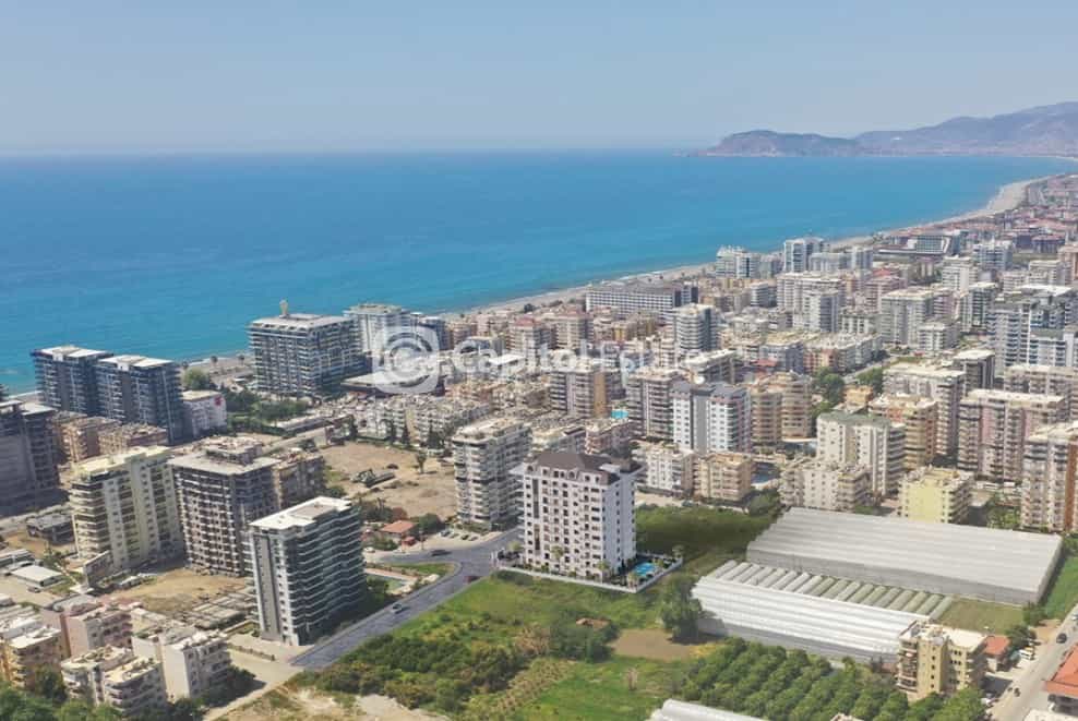 Condominium in Mahmutlar, Antalya 11181128