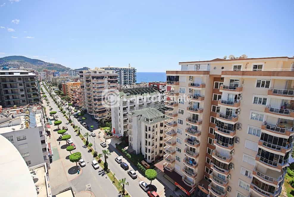 Condominium dans Mahmutlar, Antalya 11181162