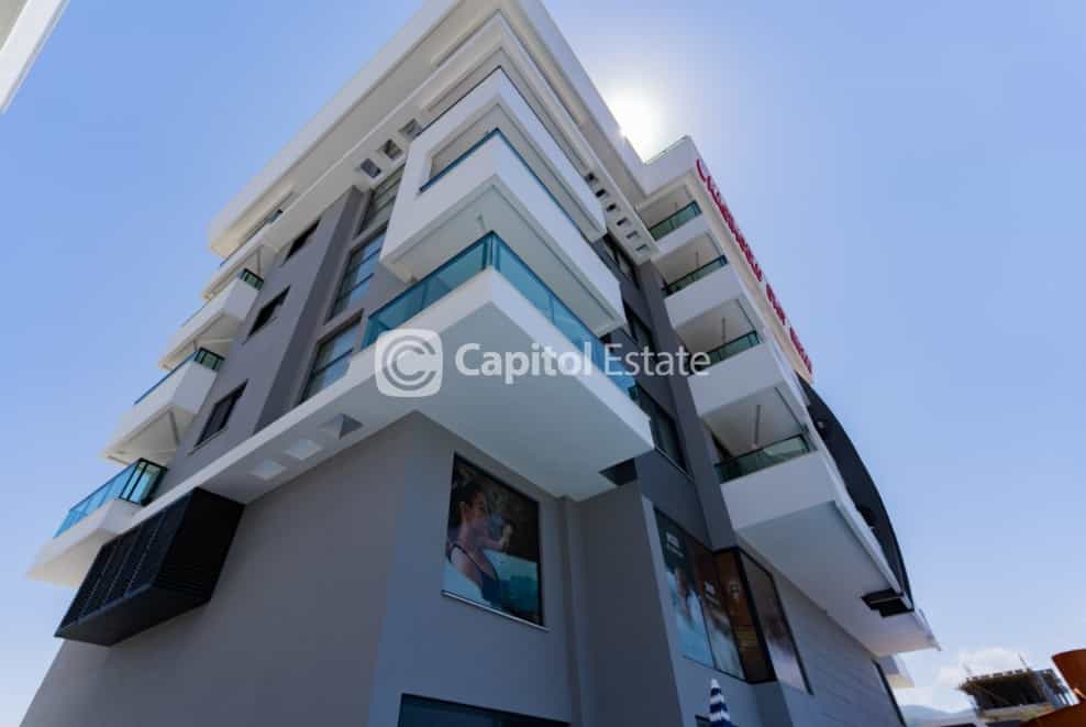 Condominium in Kestel, Antalya 11181233