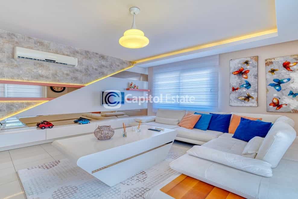 Condominium dans Mahmutlar, Antalya 11181289