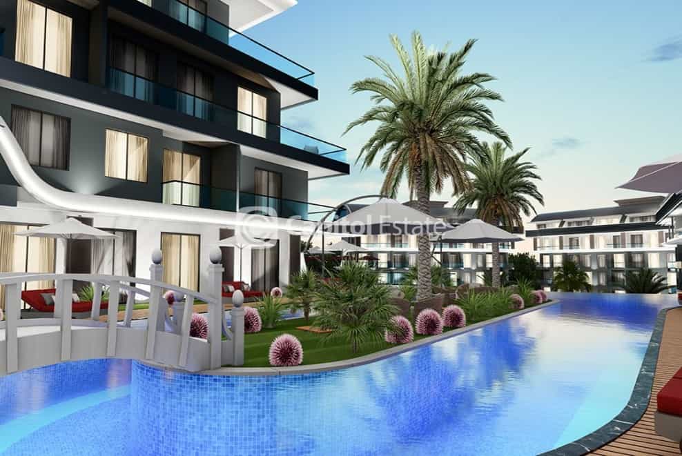 Condominium in Oba, Antalya 11181323