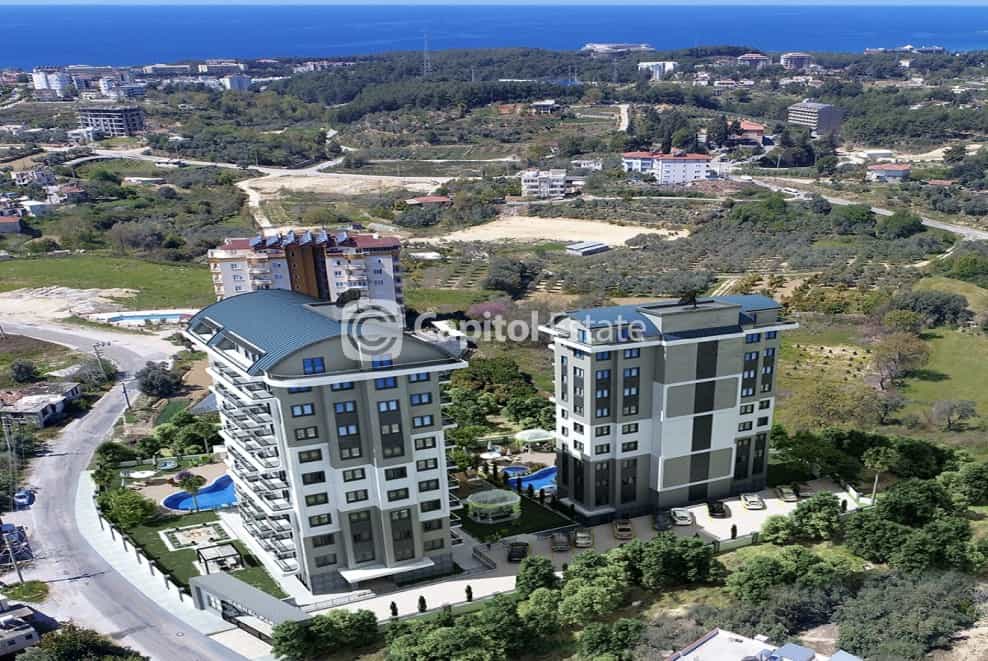 Condominium in Avsallar, Antalya 11181324