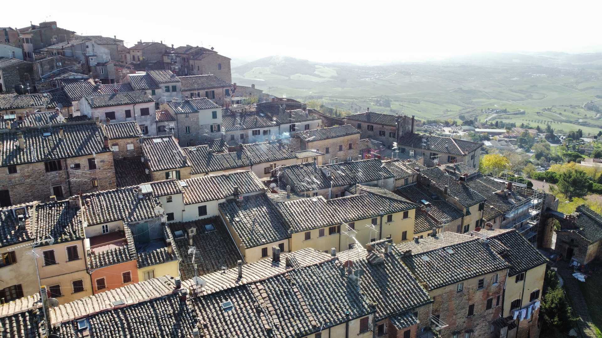 Kondominium dalam Volterra, Tuscany 11181525