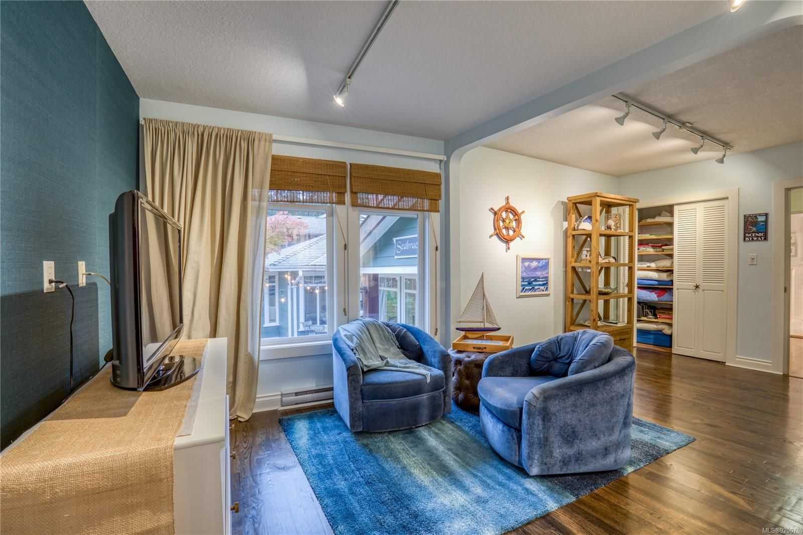 Condominium in Nanaimo, British Columbia 11181536