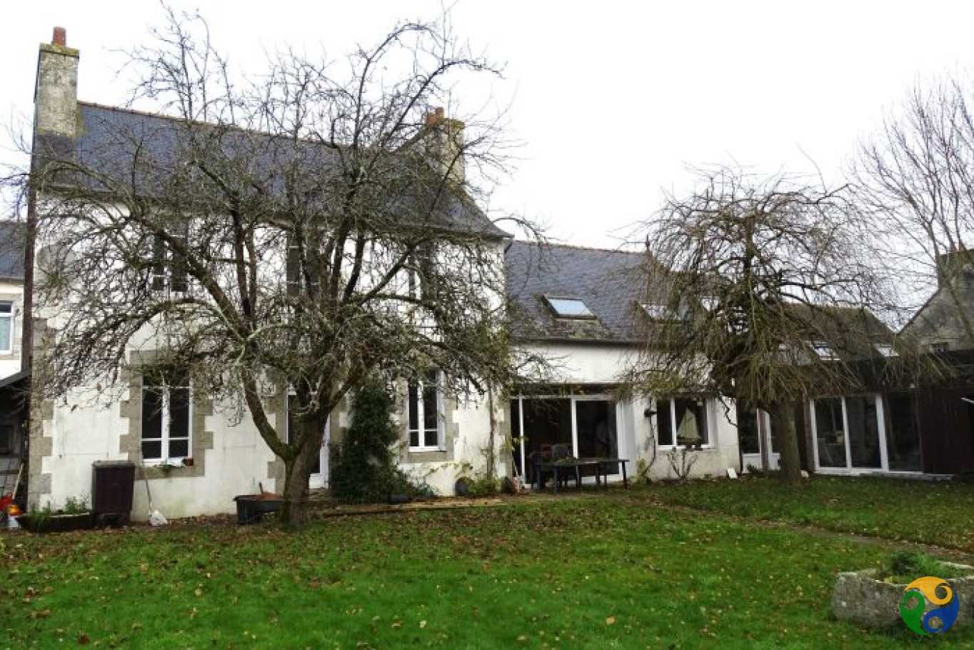 Casa nel Saint-Nicolas-du-Pélem, Bretagna 11181697