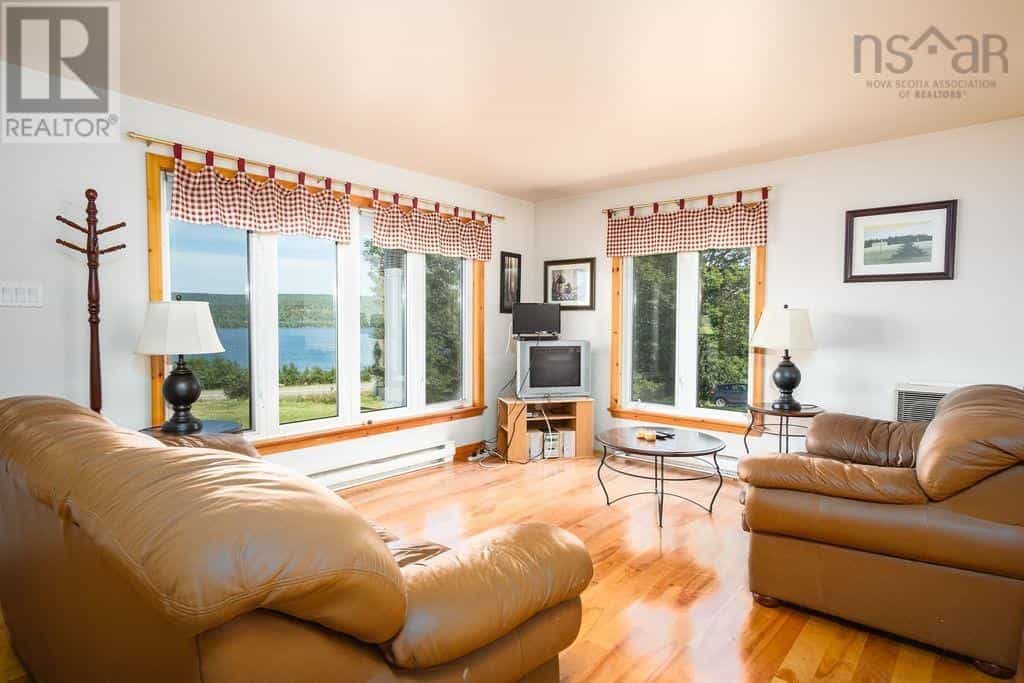 公寓 在 West Lake Ainslie, Nova Scotia 11181704