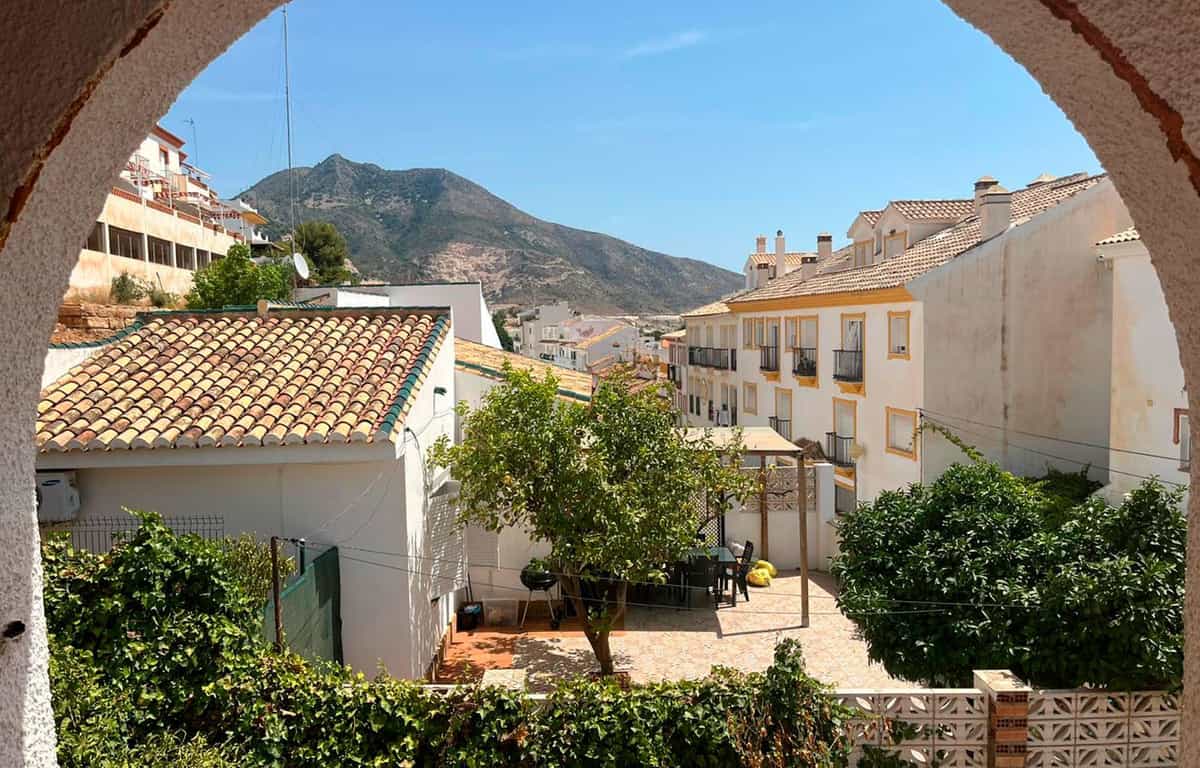 Casa nel Santa Fe de los Boliches, Andalusia 11182310