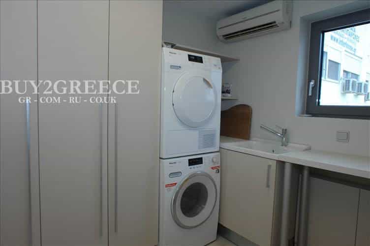 Condominium dans Agios Panteleimonas,  11182348