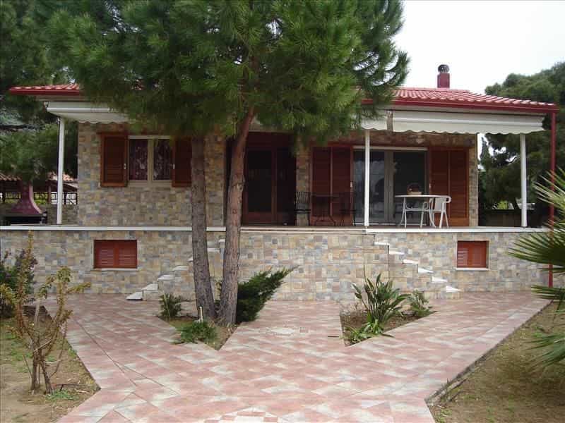 House in Styra,  11182427