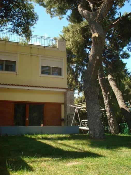 House in Athens,  11182638