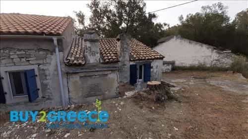 House in Peroulades, Ionia Nisia 11182703